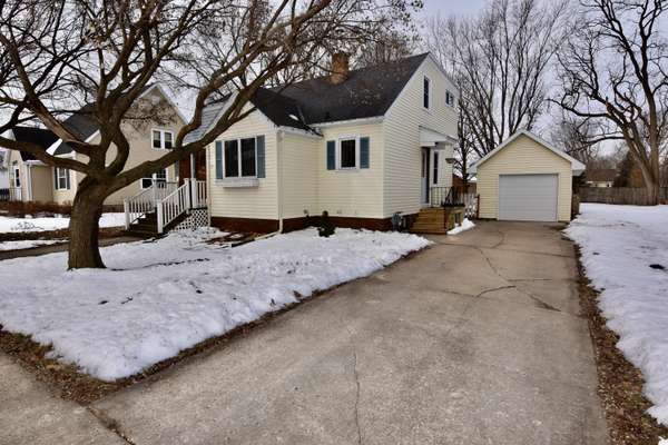 128 Clark st S, West Salem, WI 54669