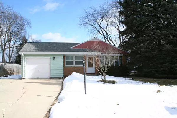 8034 N 62nd St, Brown Deer, WI 53223