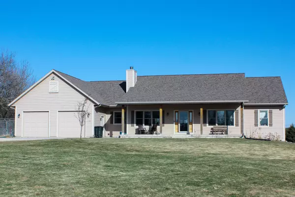 W8410 County Road U, Mitchell, WI 53073