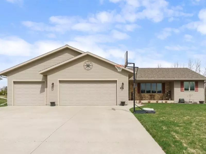 Howards Grove, WI 53083,816 Eisenhower Ct