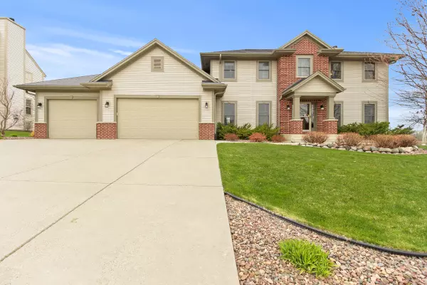 W131S8437 Eagles Way, Muskego, WI 53150