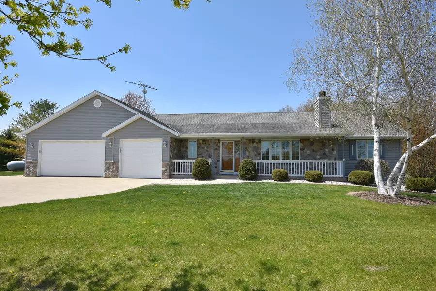 N4581 County Road P, Rubicon, WI 53078