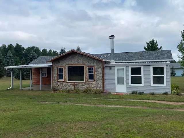 N7303 Meadow Ln, Stephenson, WI 54114