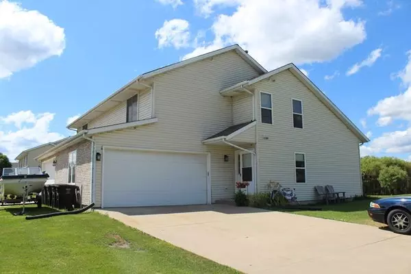 Waterford, WI 53185,518 6th St Unit A/B