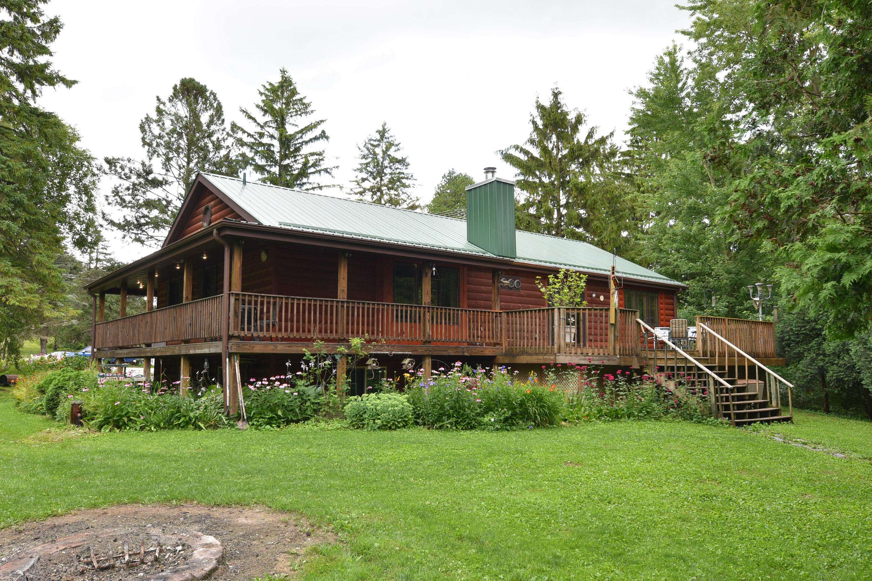 9417 State Highway 144, Farmington, WI 53040