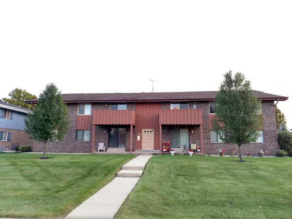 10259 W Whitnall Edge Dr Unit 204, Franklin, WI 53132