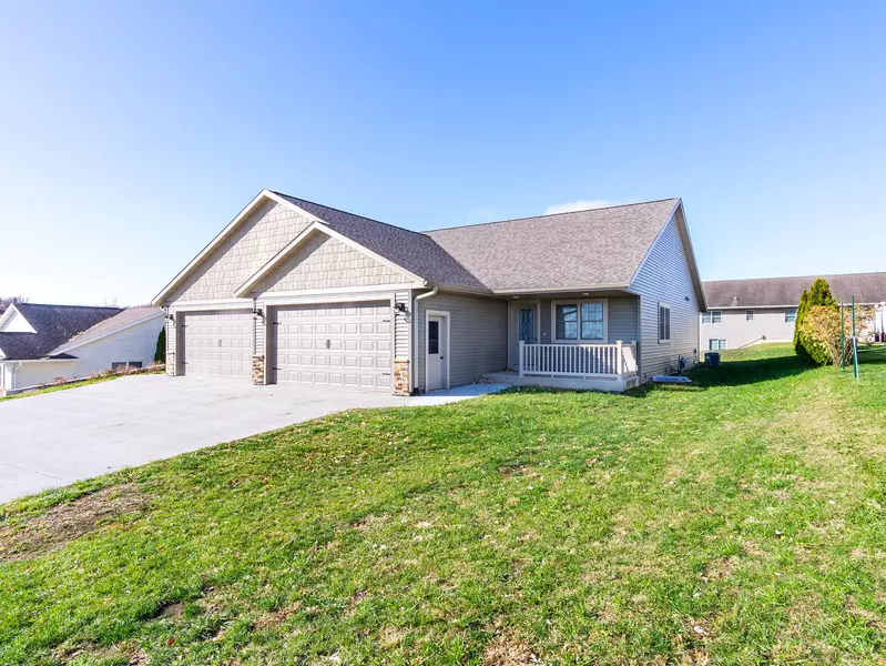 21306 Barbara Ln, Galesville, WI 54630