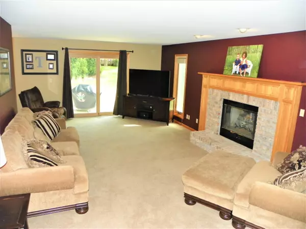 Oak Creek, WI 53154,9850 S Deerpath Dr