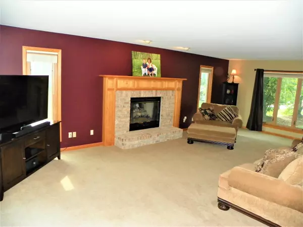 Oak Creek, WI 53154,9850 S Deerpath Dr