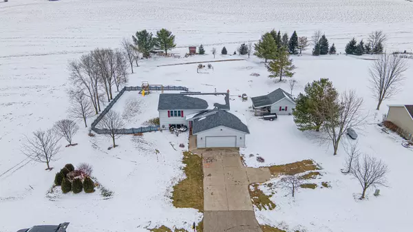 Auburn, WI 53010,W1640 Christy Ln