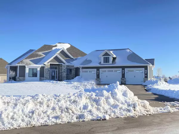 Hartland, WI 53029,1651 Whistling Hill Cir