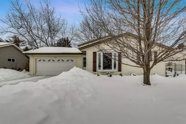 8545 S 15th Ave, Oak Creek, WI 53154