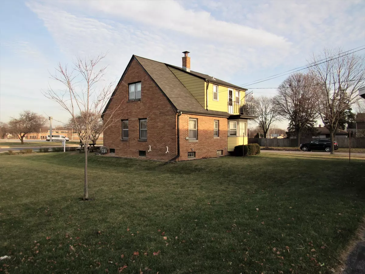 Milwaukee, WI 53218,6959 W Fond Du Lac Ave Unit A