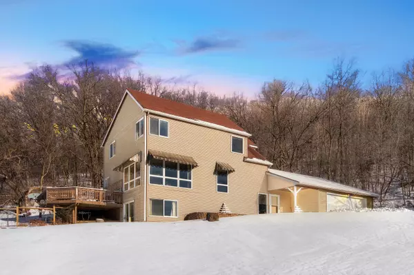 W444 Sunshine Dr, Bergen, WI 54658