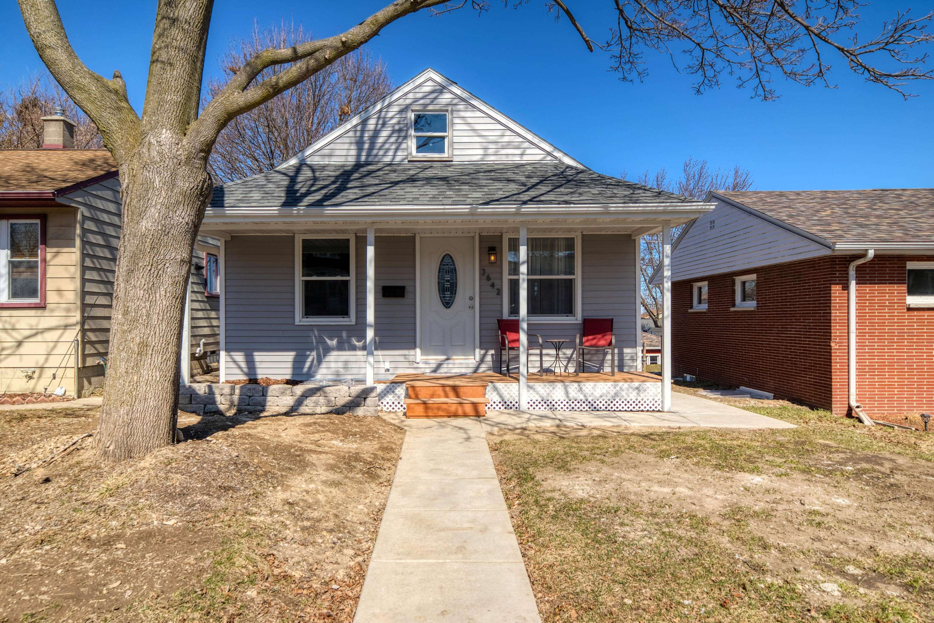 3642 E Whittaker Ave, Cudahy, WI 53110