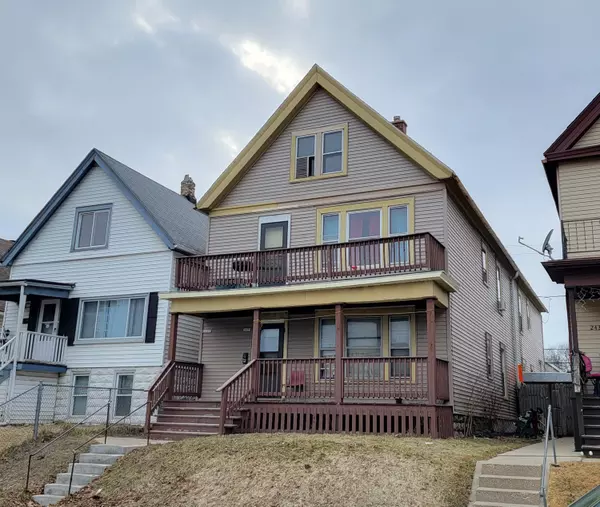 2435 S 19th St, Milwaukee, WI 53215