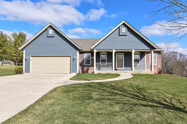 S68W19016 Derby Ct, Muskego, WI 53150