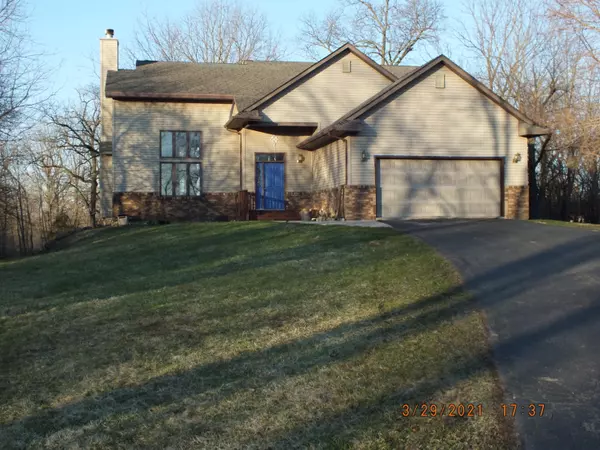 N3722 Kendall Ct, Darien, WI 53115