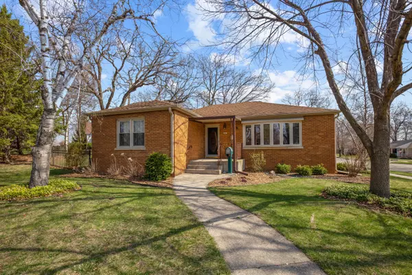 6341 Pershing Blvd, Kenosha, WI 53142