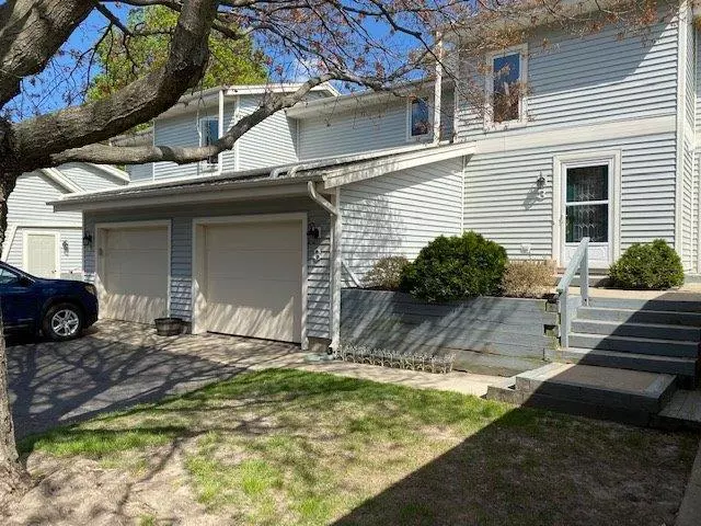 Delavan, WI 53115,830 S Second St Unit 3