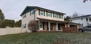 2500 Lander Ln, Waukesha, WI 53188