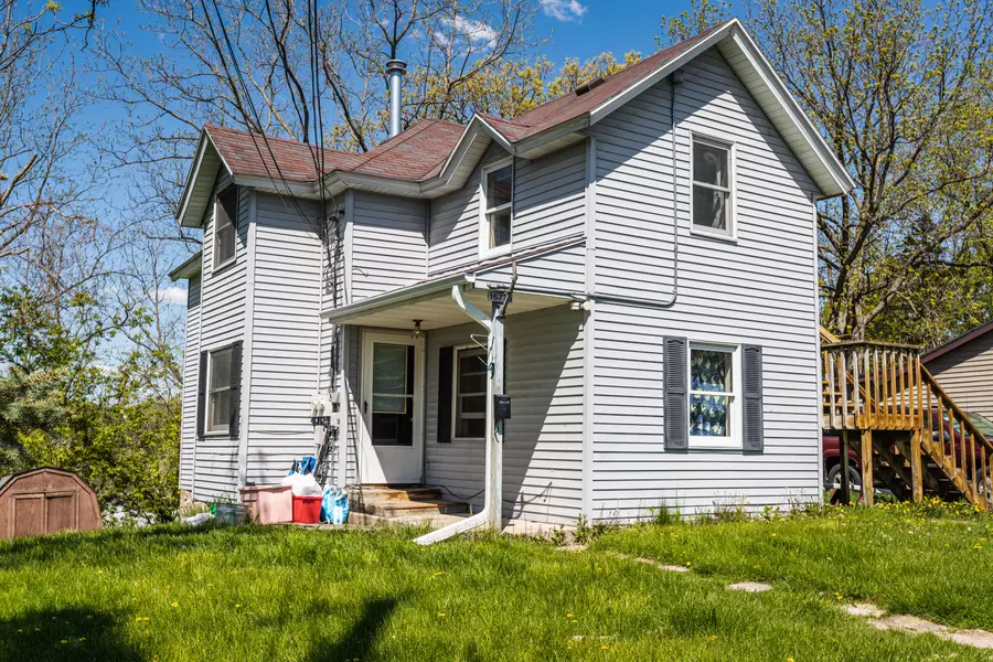 16779 S 1st St, Galesville, WI 54630