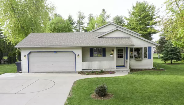 N164W20140 Juniper St, Jackson, WI 53037