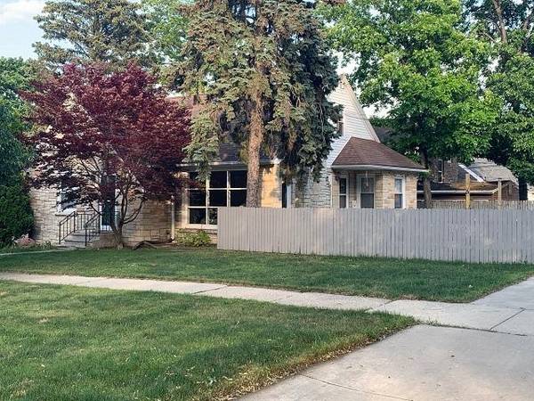 4503 Wilson Rd, Kenosha, WI 53142