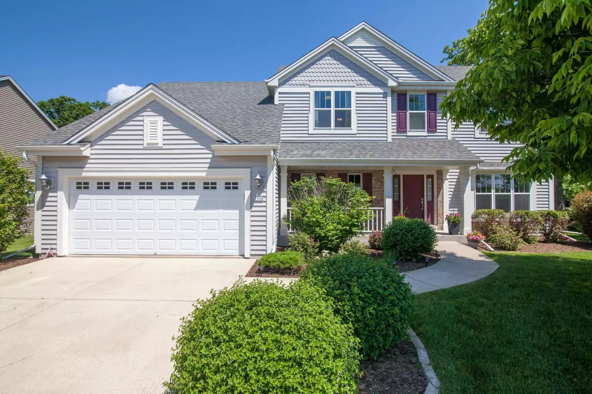 Oconomowoc, WI 53066,1268 Goldfinch Way