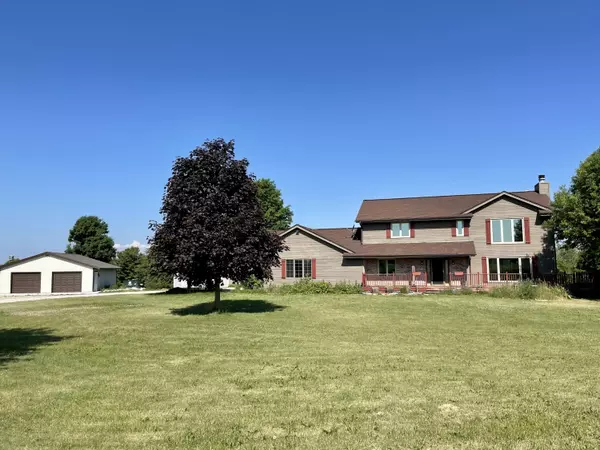 2800 Ridge Rd, Barton, WI 53040