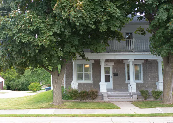 1810 Monroe St, New Holstein, WI 53061