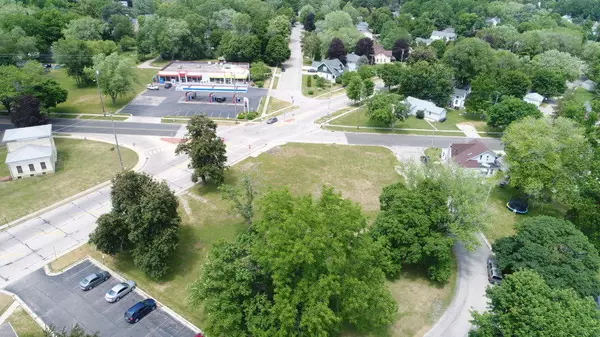 Whitewater, WI 53190,503 S Janesville St