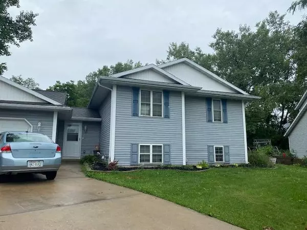 259 Maggilu Ct,  Jefferson,  WI 53549