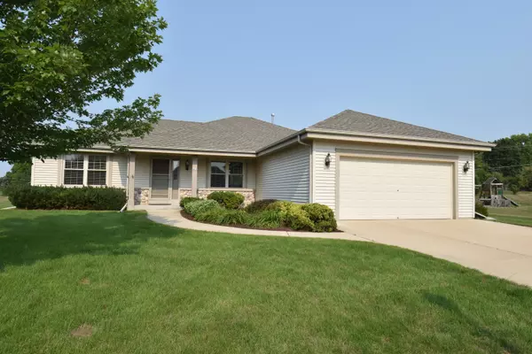 Waterford, WI 53185,611 Woodland Cir