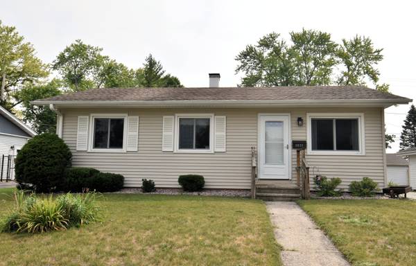 1631 New St, Union Grove, WI 53182