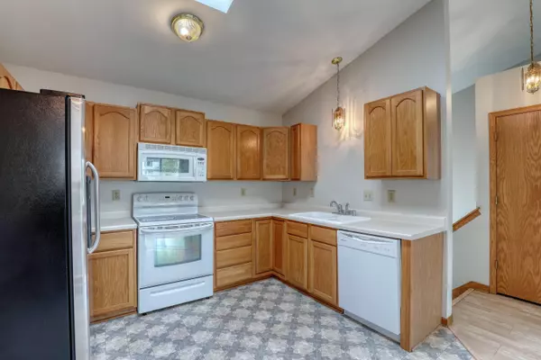 Muskego, WI 53150,W194S8395 Summeridge Ct