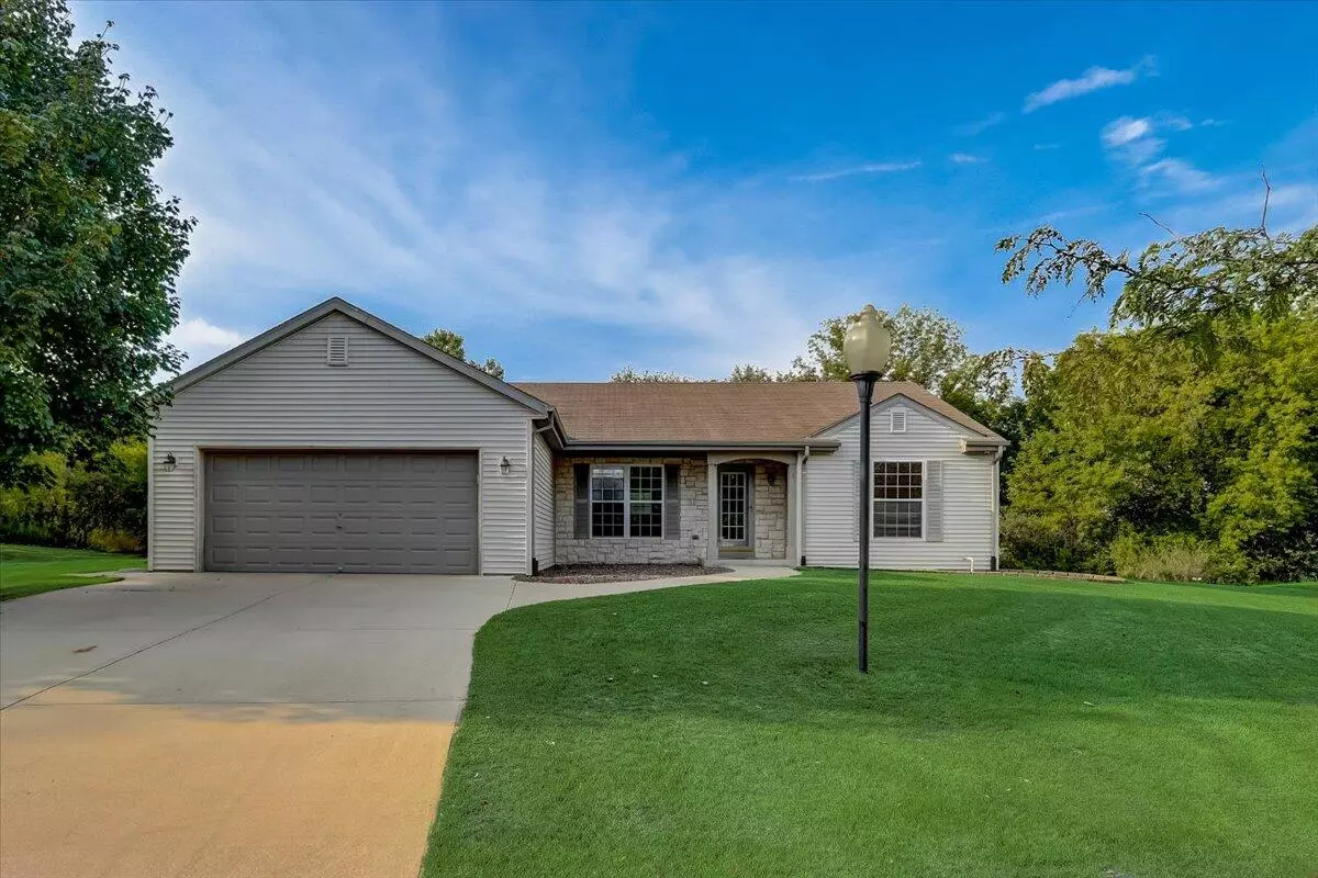 Mukwonago, WI 53149,1104 Mallard Ct