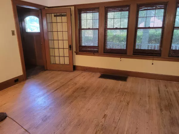 469 N 50th St Unit 469A, Milwaukee, WI 53208