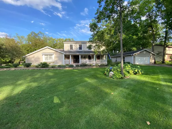 27025 Sherwood Forest Dr, Dover, WI 53185