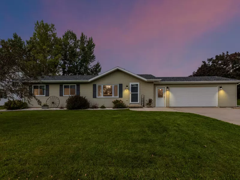 352 Truman St, Whitelaw, WI 54247