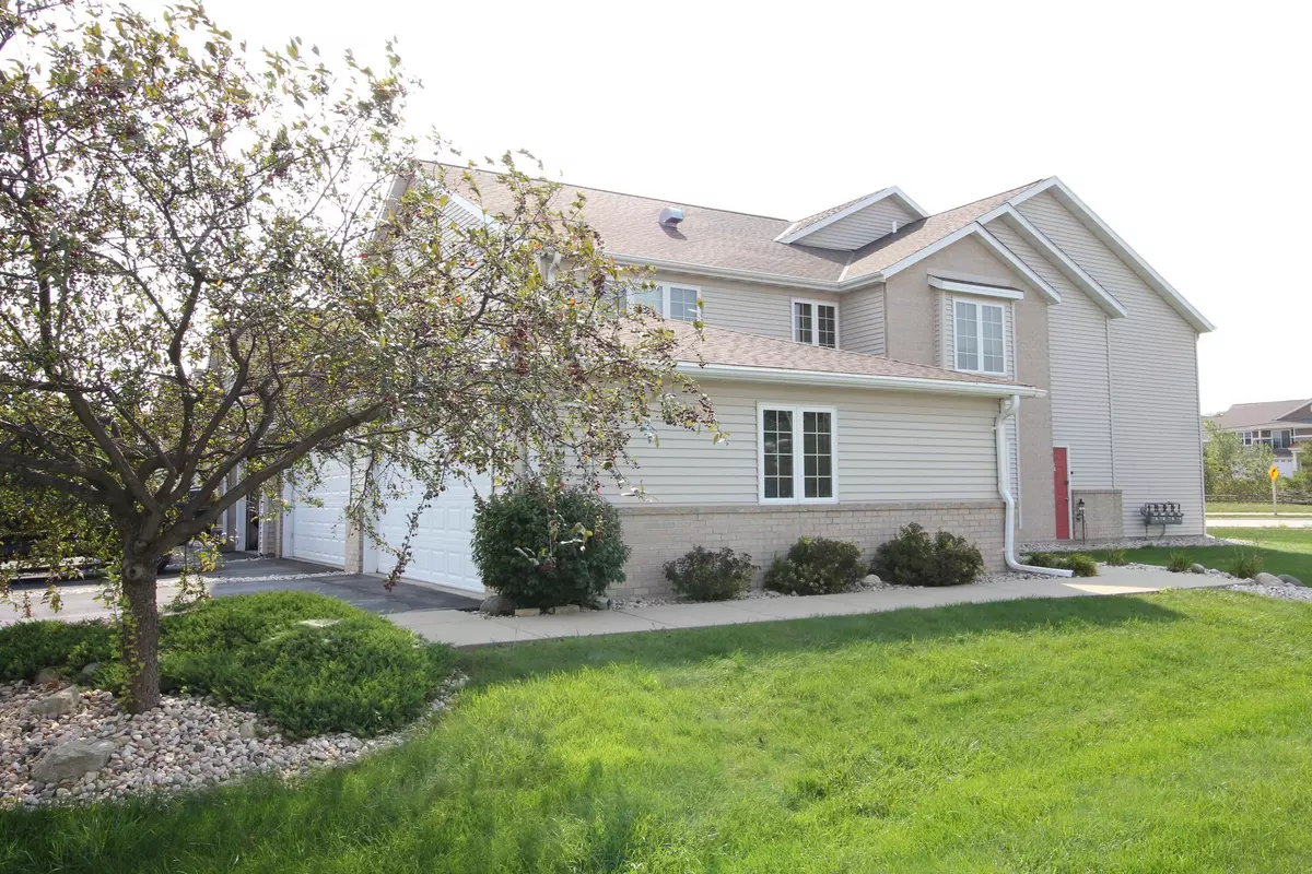 Waterford, WI 53185,923 Prestwick Unit 3