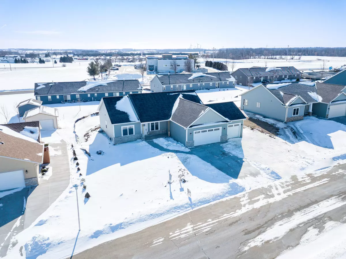 Brownsville, WI 53006,923 Duke St