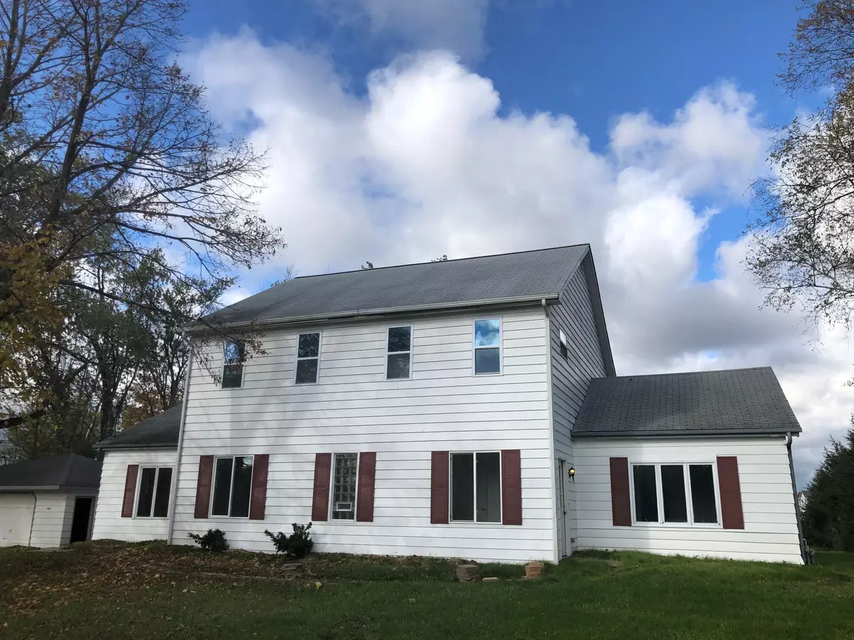 Grafton, WI 53024,839 River Bend Ct