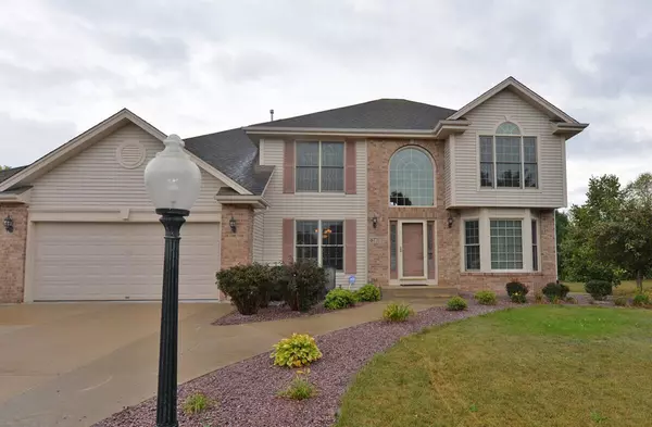 8731 Shadowood Trl, Mount Pleasant, WI 53406