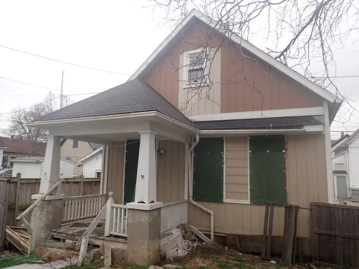 Milwaukee, WI 53204,1527 S 14th St