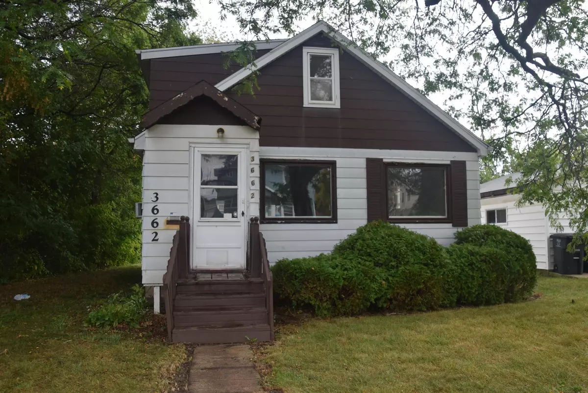 Greenfield, WI 53221,3662 S 32nd St