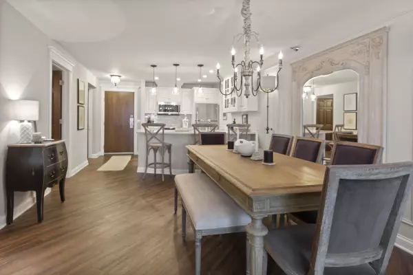 Lake Geneva, WI 53147,111 Center St Unit 305