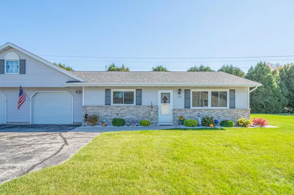 New Holstein, WI 53061,1418 Jackson St