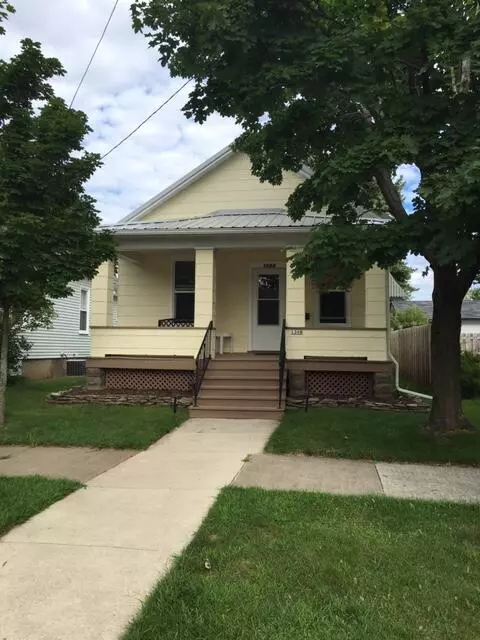 1308 14th St, Menominee, MI 49858