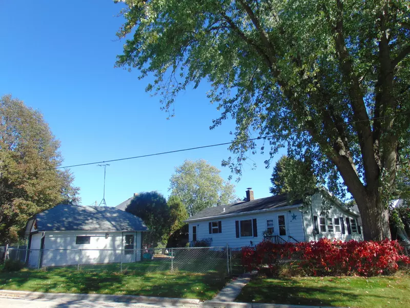 88 State St, Sheboygan Falls, WI 53085